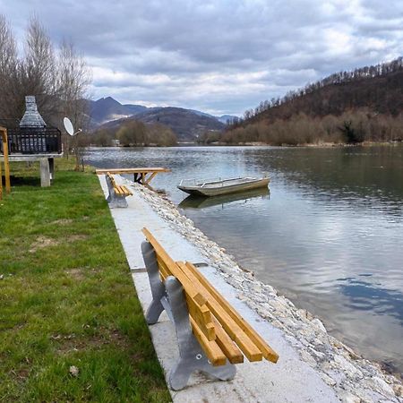Villa Vikendica Mihic Zvornik Exterior foto